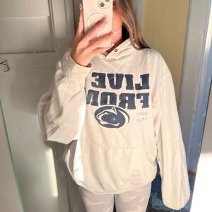 PENN STATE WHITE SWEATSHIRT